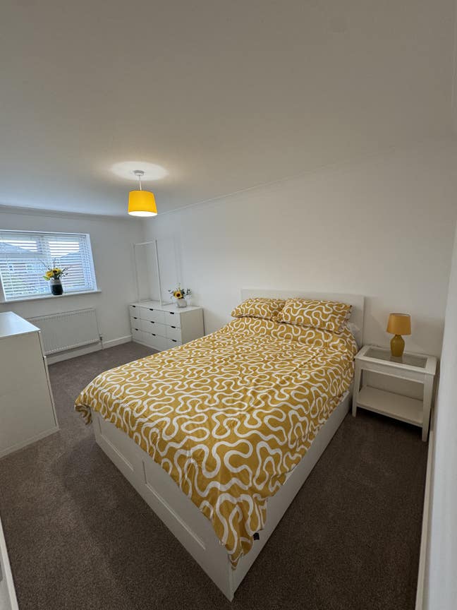 Large Double Room - Ready for viewings.  Main Photo