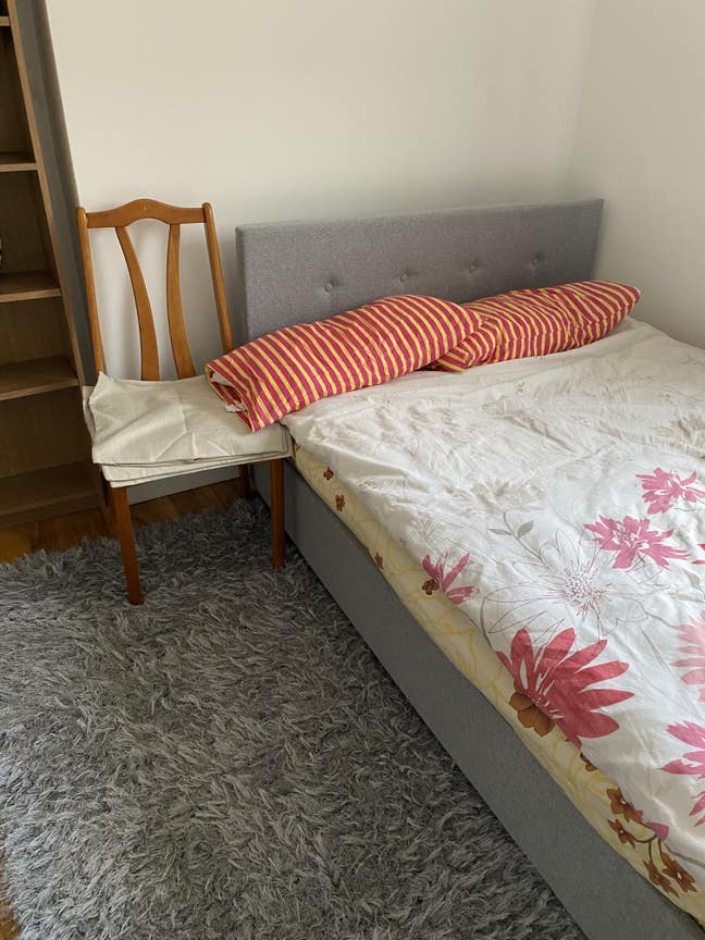  Double Bedroom Available in 2-Bedroom Flat with L Main Photo