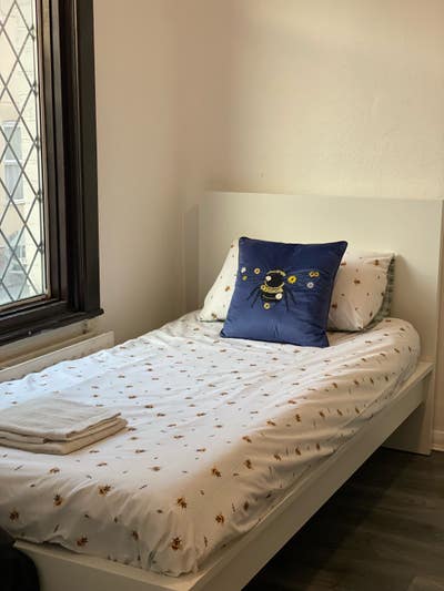 ME5 Double BedRoom Main Photo