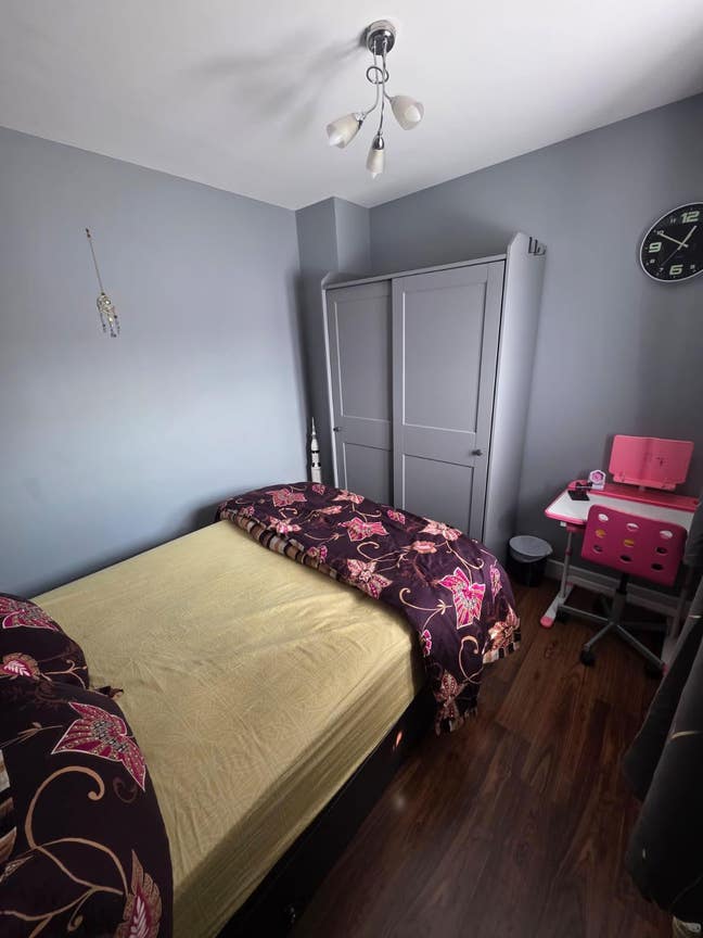 Only Female. No Guests. Preferred  women Main Photo