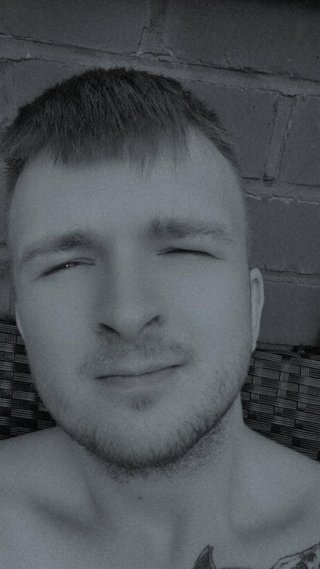 23 year old Male seeks a single or double room Main Photo