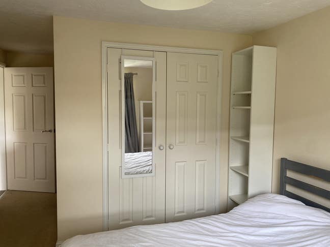 En-suite room with kitchenette Main Photo
