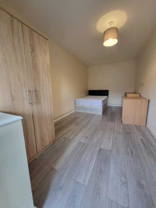 Single room Main Photo