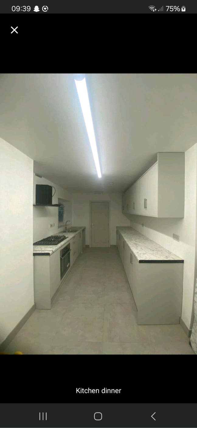Brand new 6 bed room stunning spacious house  Main Photo