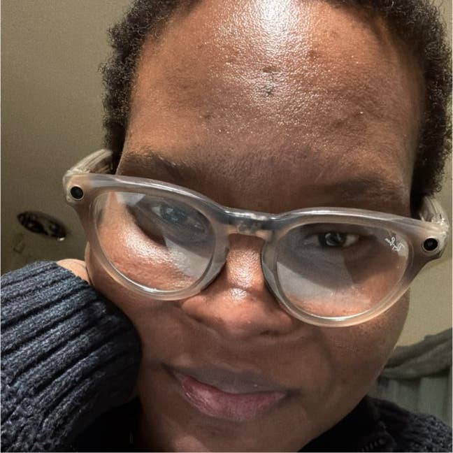 Professional Female seeks a double room Main Photo