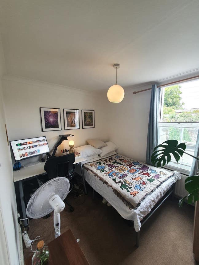 Double room - 5min from Mile End station Main Photo