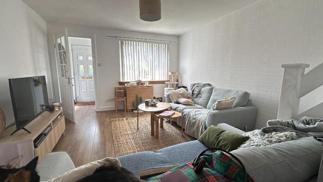 Double room available in cosy house Main Photo