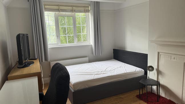 Double room for 1 person Main Photo