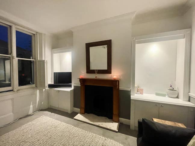 Girls Only - Double Room with Ensuite Available Main Photo