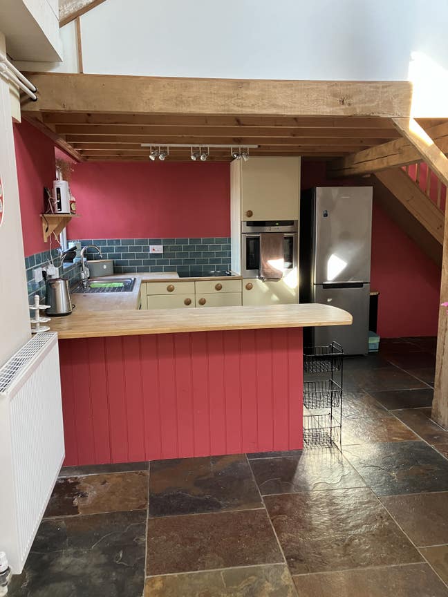 Spacious one bedroom annexe Main Photo