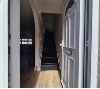 Attic Room  Main Photo