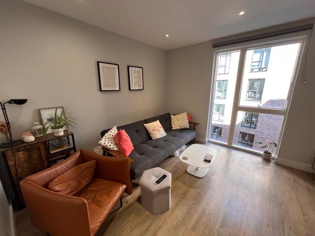 Two double rooms - Modern Dalston Flat Main Photo