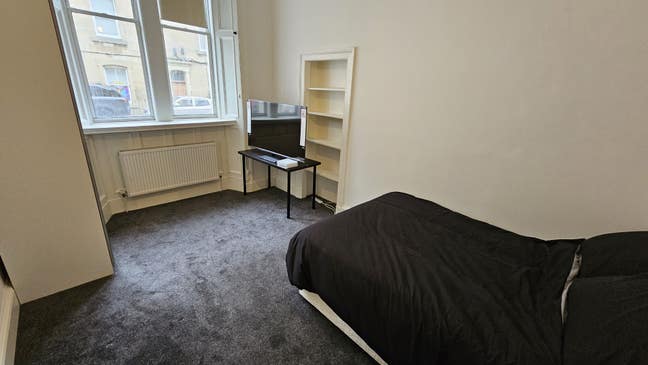 Polwarth - Lovely flat - Huge room Main Photo