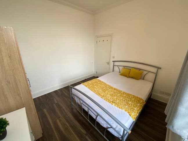 Double Room 3 Mins from the Station at Northwest! Main Photo