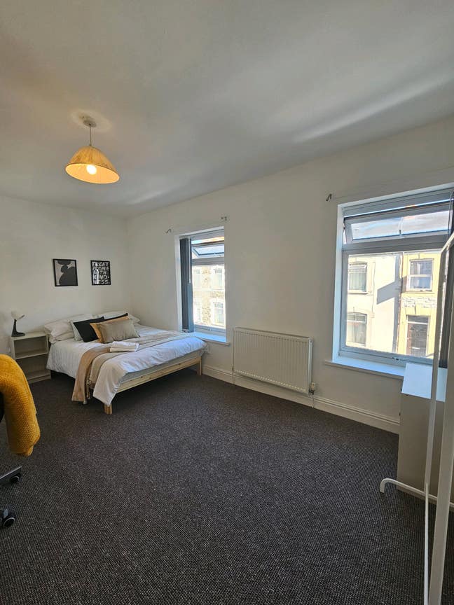 Double Room All Bills Inc Inner City Centre 4 Main Photo