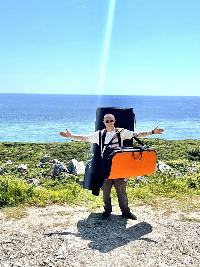 Need a new place Main Photo