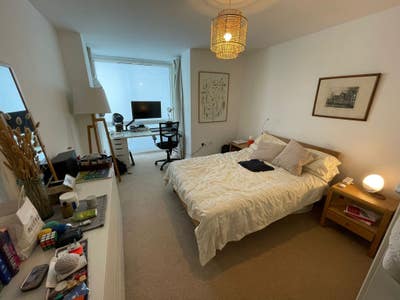 Large double room in modern apartment | Gym Main Photo
