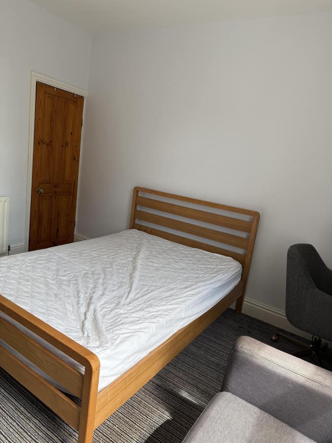 Well maintained student house Main Photo