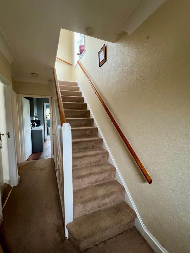 Lovely Double Room Available - Female Preferred -  Main Photo