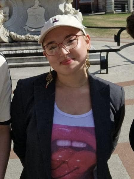 Postgraduate Student Seeking Single or Double Room Main Photo