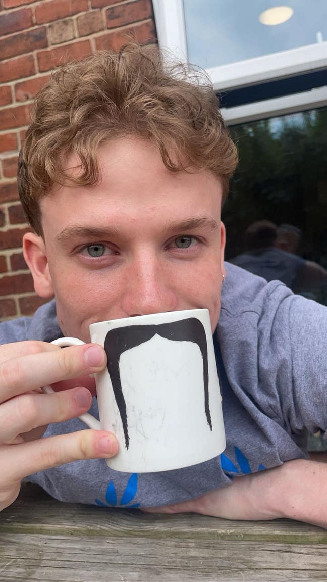 Seeking room/house share in Bristol Main Photo