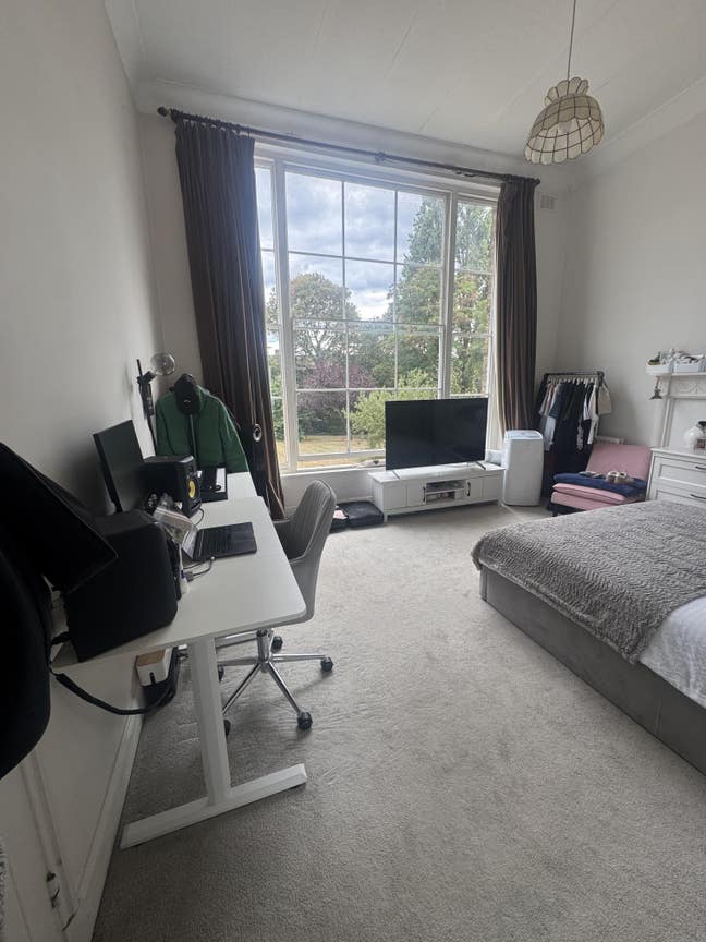 Huge double room in the heart of Blackheath!! Main Photo