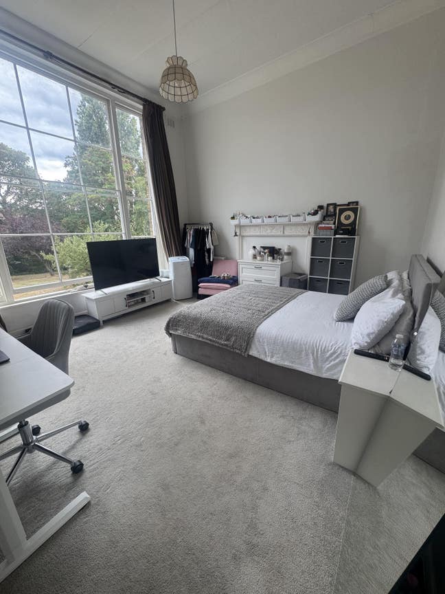 Huge double room in the heart of Blackheath!! Main Photo