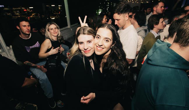 Female 27 looking for a room in North ish)London ! Main Photo