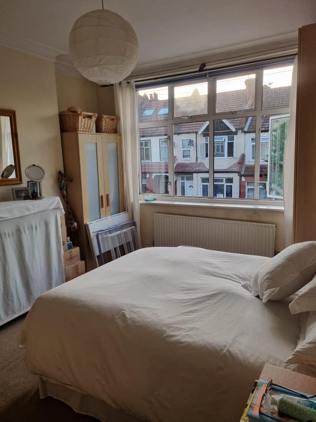 Bright, sunny double available in Tooting  Main Photo