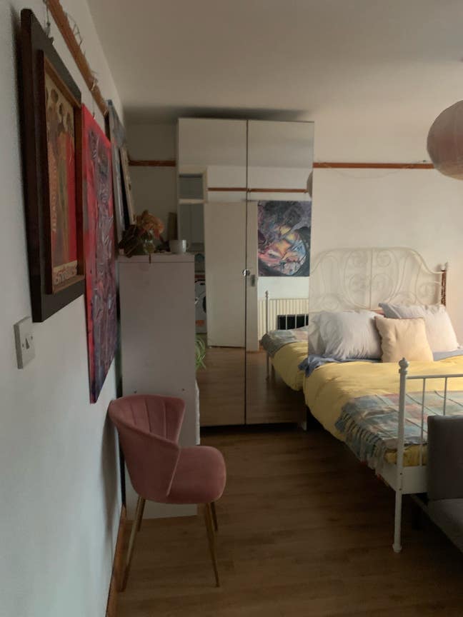 SUBLET 10 weeks Beautiful room in Hackney Downs Main Photo