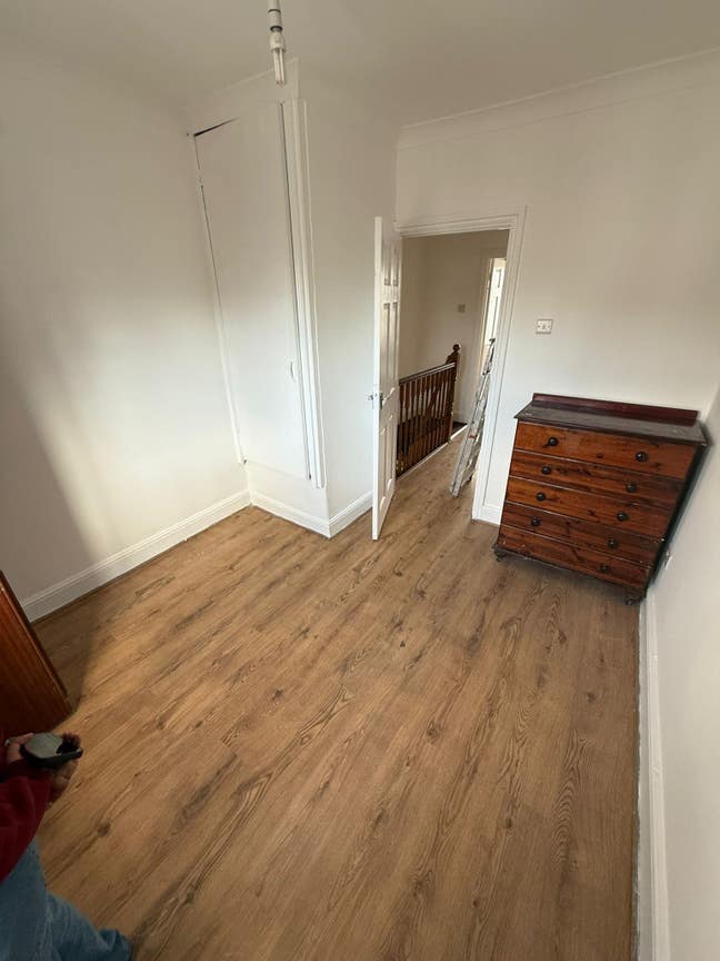  Beautiful 2-Bedroom Property with Backyard Main Photo