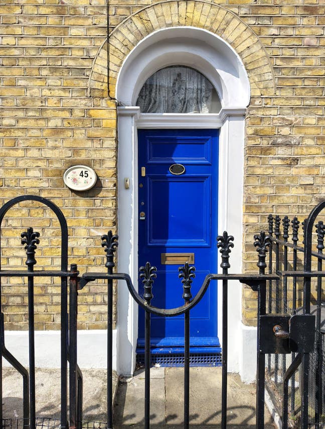 Double room available in E1 Main Photo