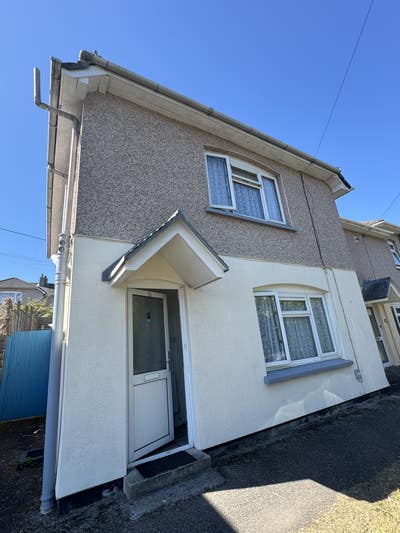 Room in Truro for female  Main Photo