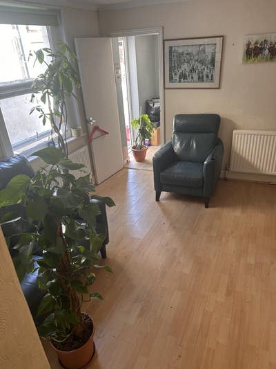 Bedroom available September in garden flat  Main Photo