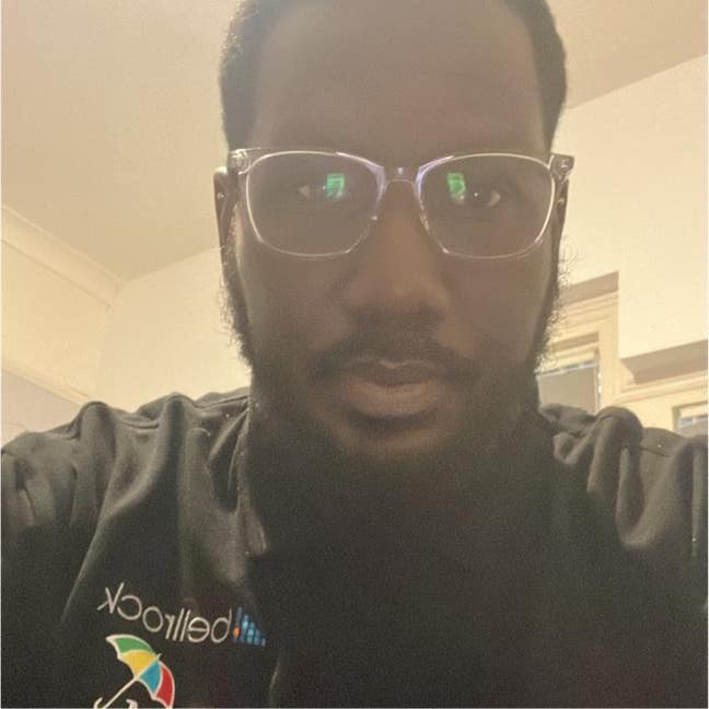 Professional Male seeks a single or double room Main Photo