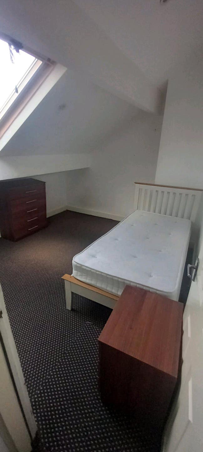 Room for rent near University of Leeds Main Photo