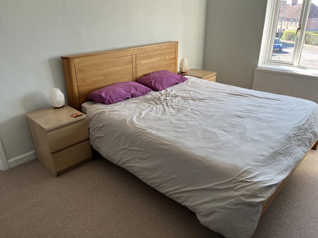 Room to rent, Own Bathroom, King Bed Main Photo