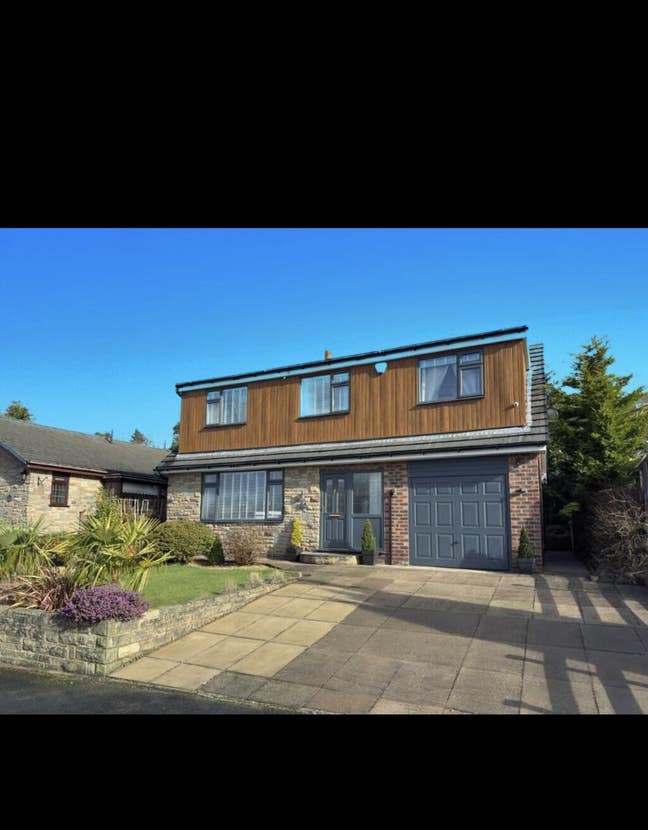Spare Room in Lovely Detached Home – Macclesfield, Main Photo