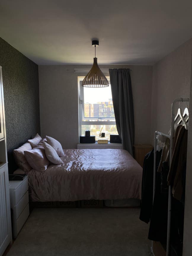 Lovely room available to rent in Battersea  Main Photo