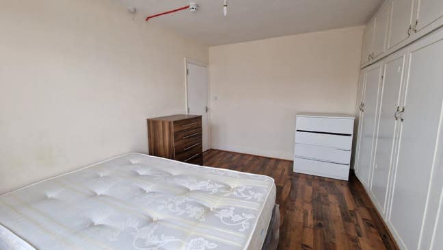 Large double bedroom, Upney station 3mins walk awa Main Photo
