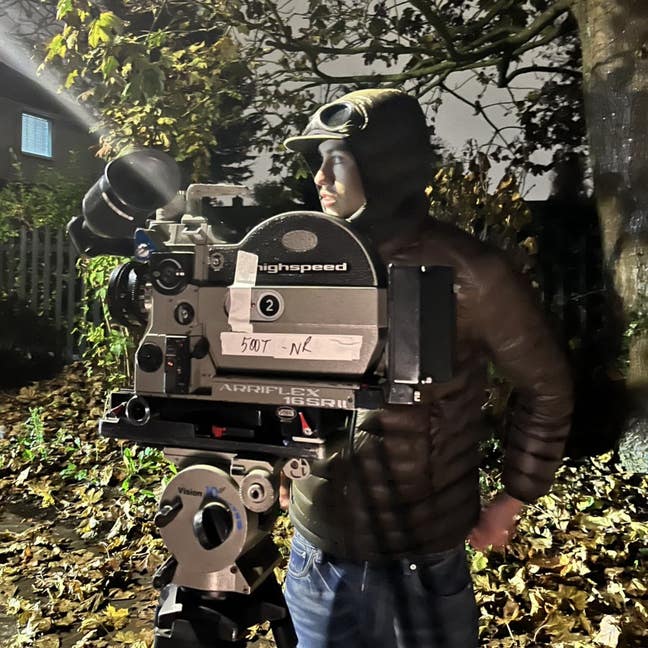26 year old video director Main Photo