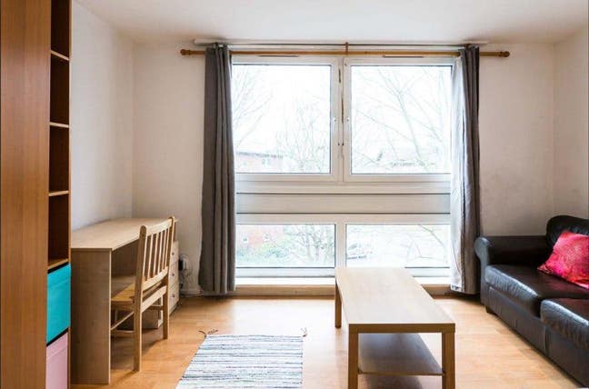 Double room private bathroom - Couple Welcome!  Main Photo