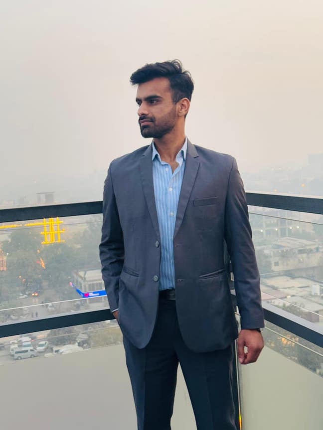 Student Male seeks a single or double room Main Photo