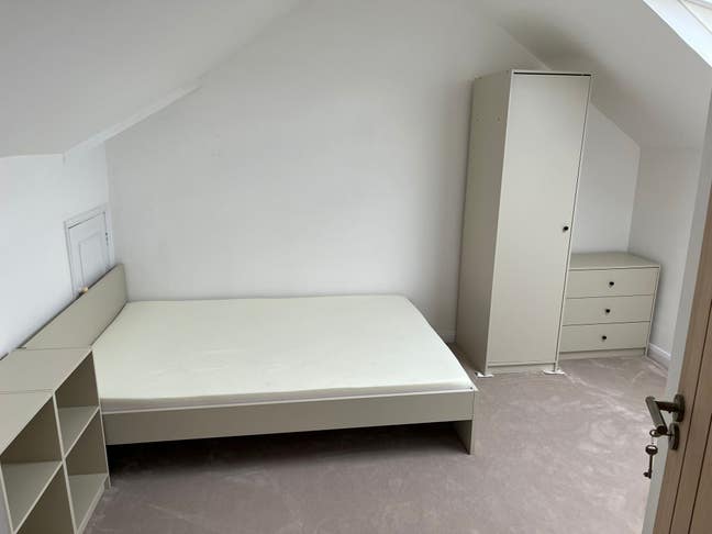 Double room with en-suite Main Photo