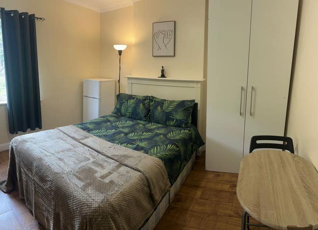 🏡 Double Room to Let in Wembley Main Photo
