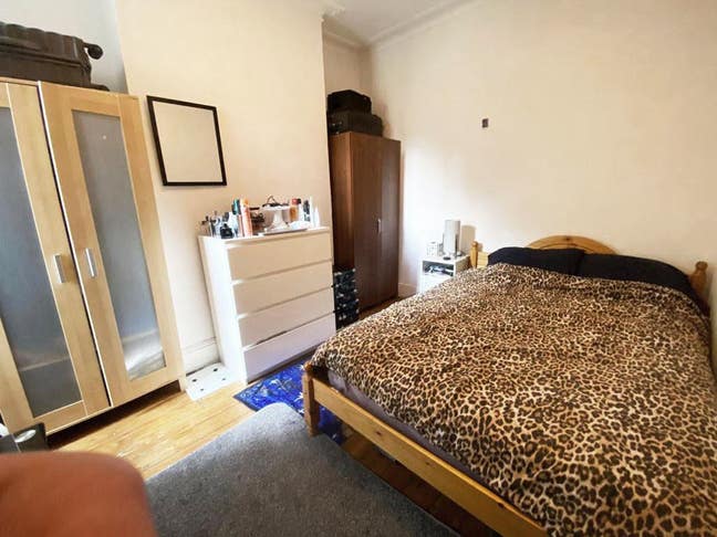 Nice Double Bedroom In Good House Close To Tube Main Photo