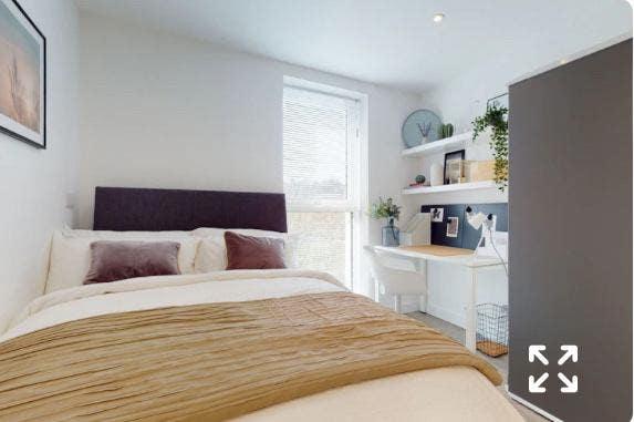 Studio apartment with roof top terrace and gym Main Photo