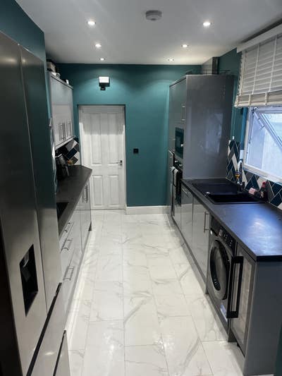 Room for rent  Main Photo