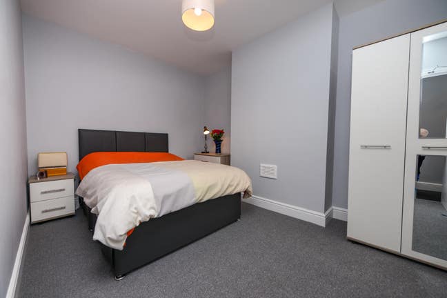 Beautiful double room - Chatham Main Photo