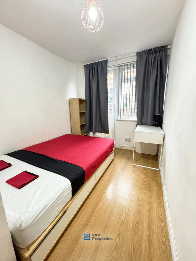 🚇 5-Bedroom Flat – Prime Location Near Old Street Main Photo